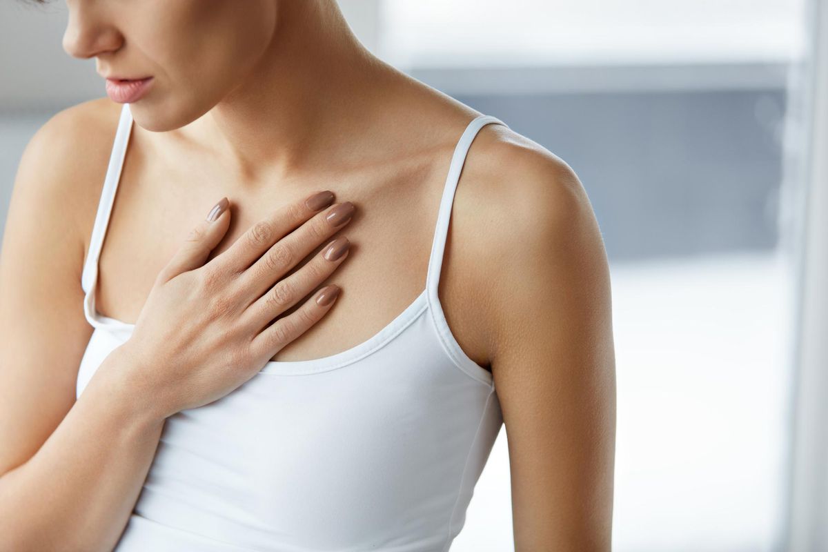 Breast tenderness and slight breast pain before periods can be normal but  do you know the science behind it?