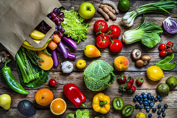 https://www.healthywomen.org/media-library/healthy-food-brown-paper-shopping-bag-filled-with-multicolored-fresh-organic-fruits-and-vegetables-shot-from-above-on-rustic-wo.jpg?id=26017398&width=742&height=494&quality=85&coordinates=0%2C0%2C0%2C0