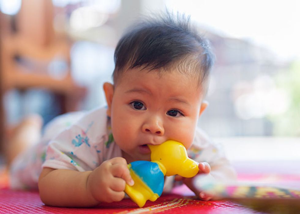 teething-rarely-causes-babies-to-get-sick-healthywomen